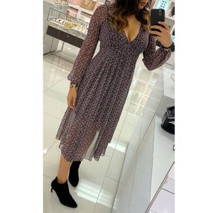 Michael Kors L/S Deep V Floral Dress
